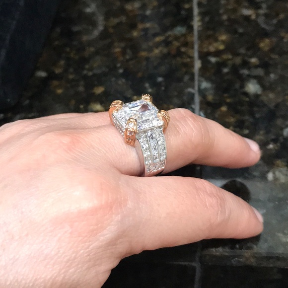 Jewels by Park Lane Gorgeous ring size 8 - Picture 4 of 6